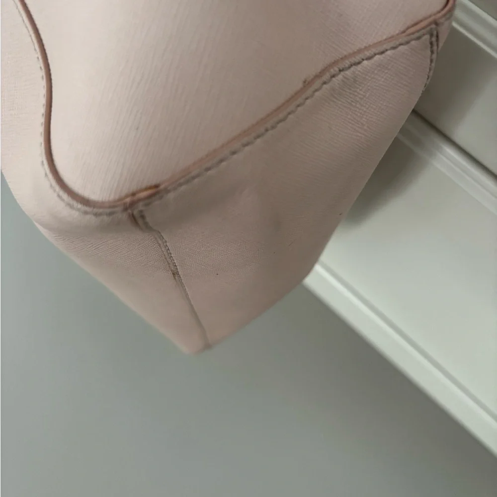 Tory Burch Light Pink Blush Leather Tote Bag! - Picture 4 of 14